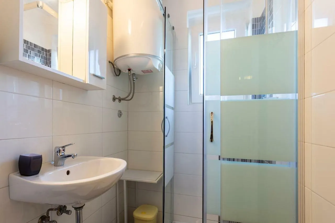 Apartment Anna With Free Private Parking Pola Croazia